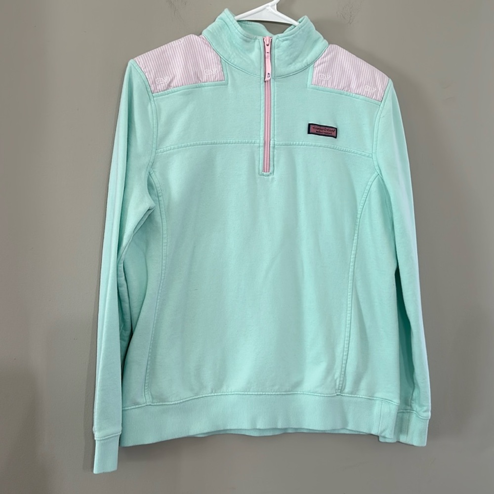 🐳 Like New! Vineyard Vines Sweater!